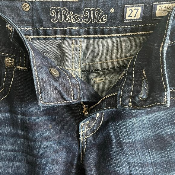 NWOT Miss Me Dark Wash Embellished Skinny Jeans Size 27 Style JP46565 - Picture 9 of 14